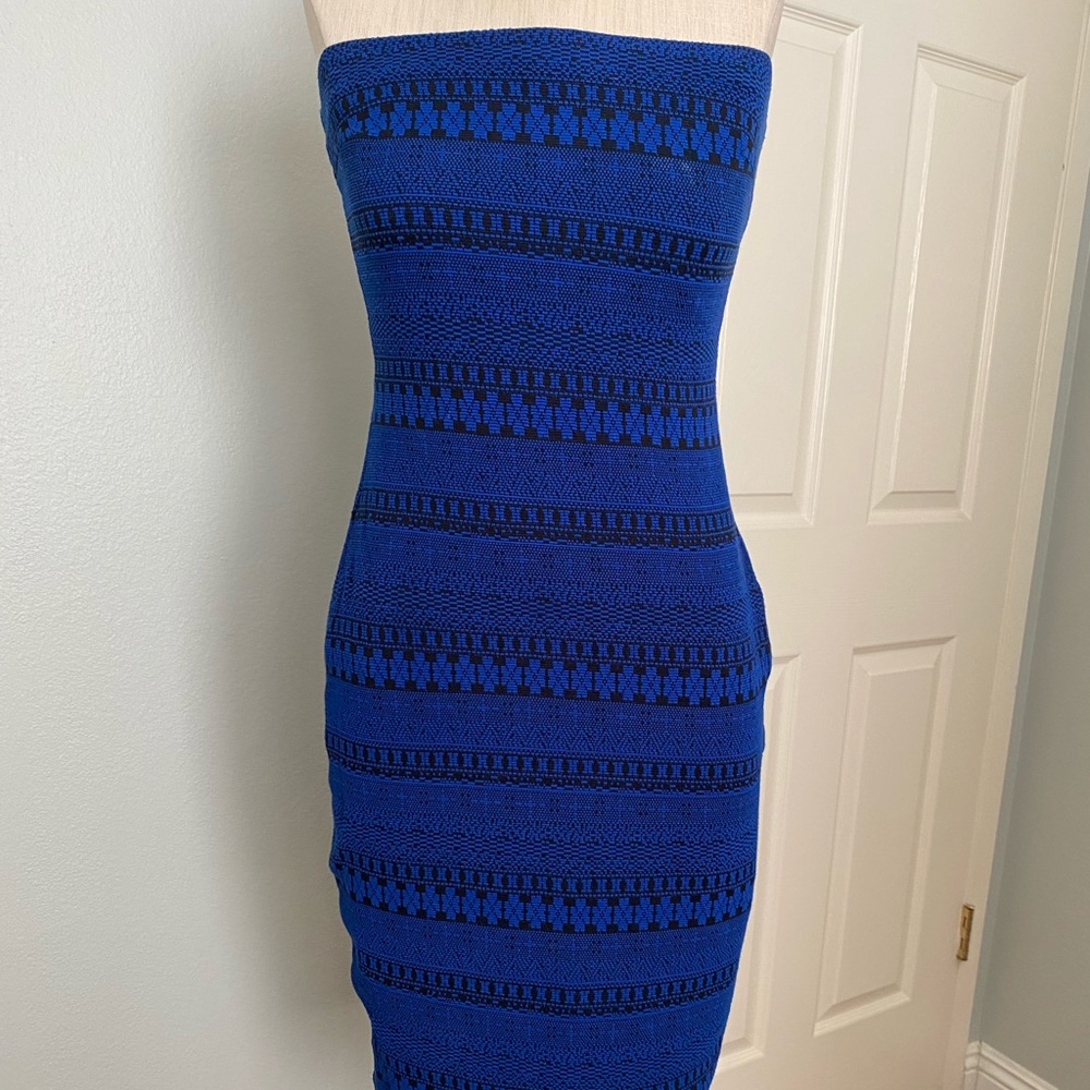 Bebe strapless dress